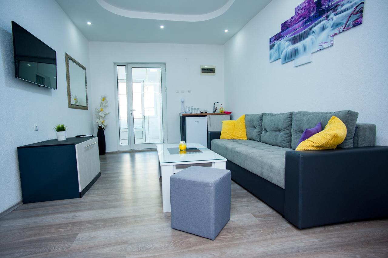 Villa Beautiful غيفيغليا المظهر الخارجي الصورة