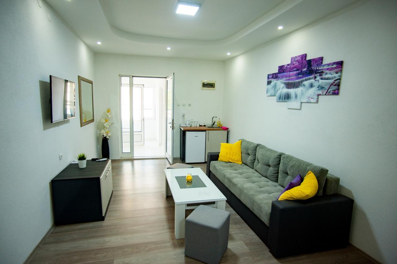 Villa Beautiful غيفيغليا المظهر الخارجي الصورة